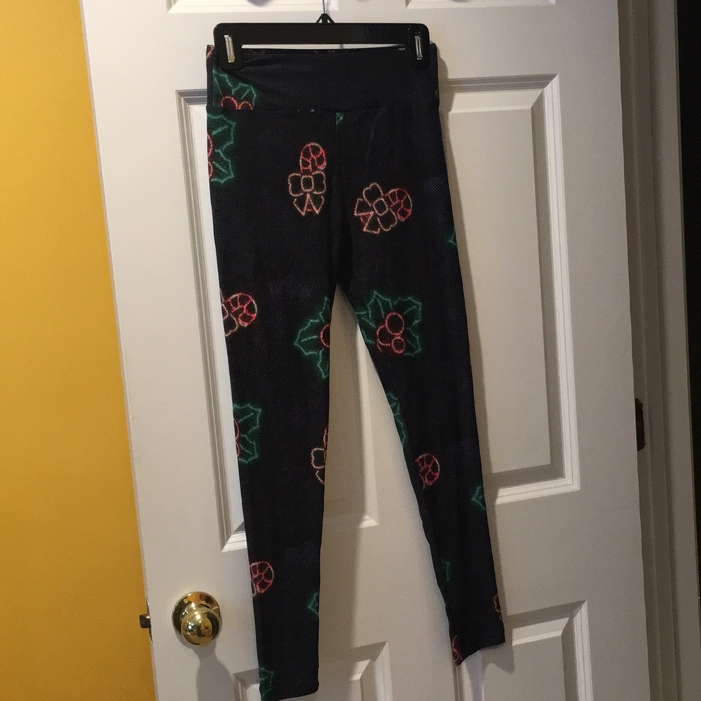 Lularoe Christmas leggings